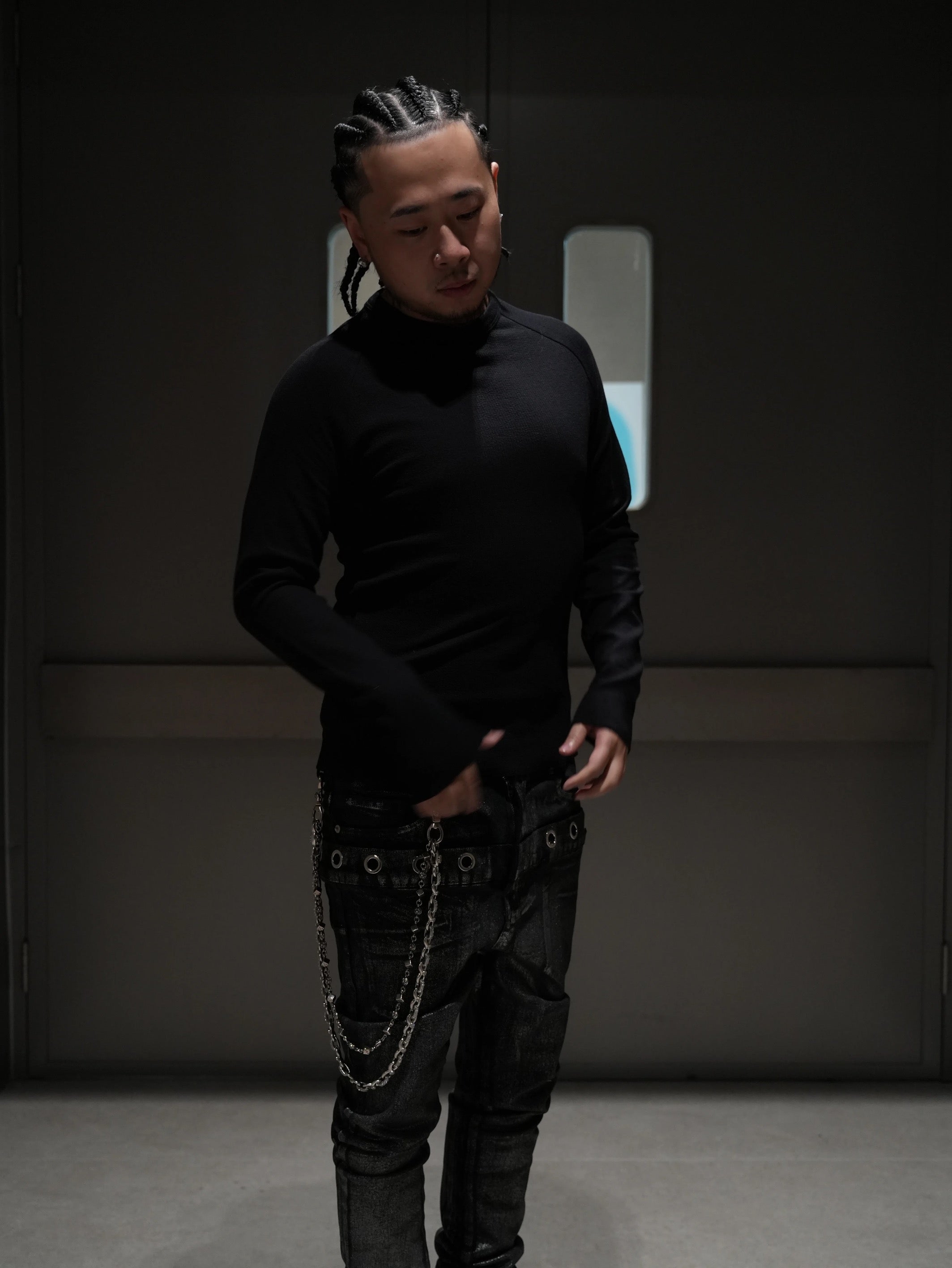 SICK IT RAIN ボディラインフィット ロングスリーブT