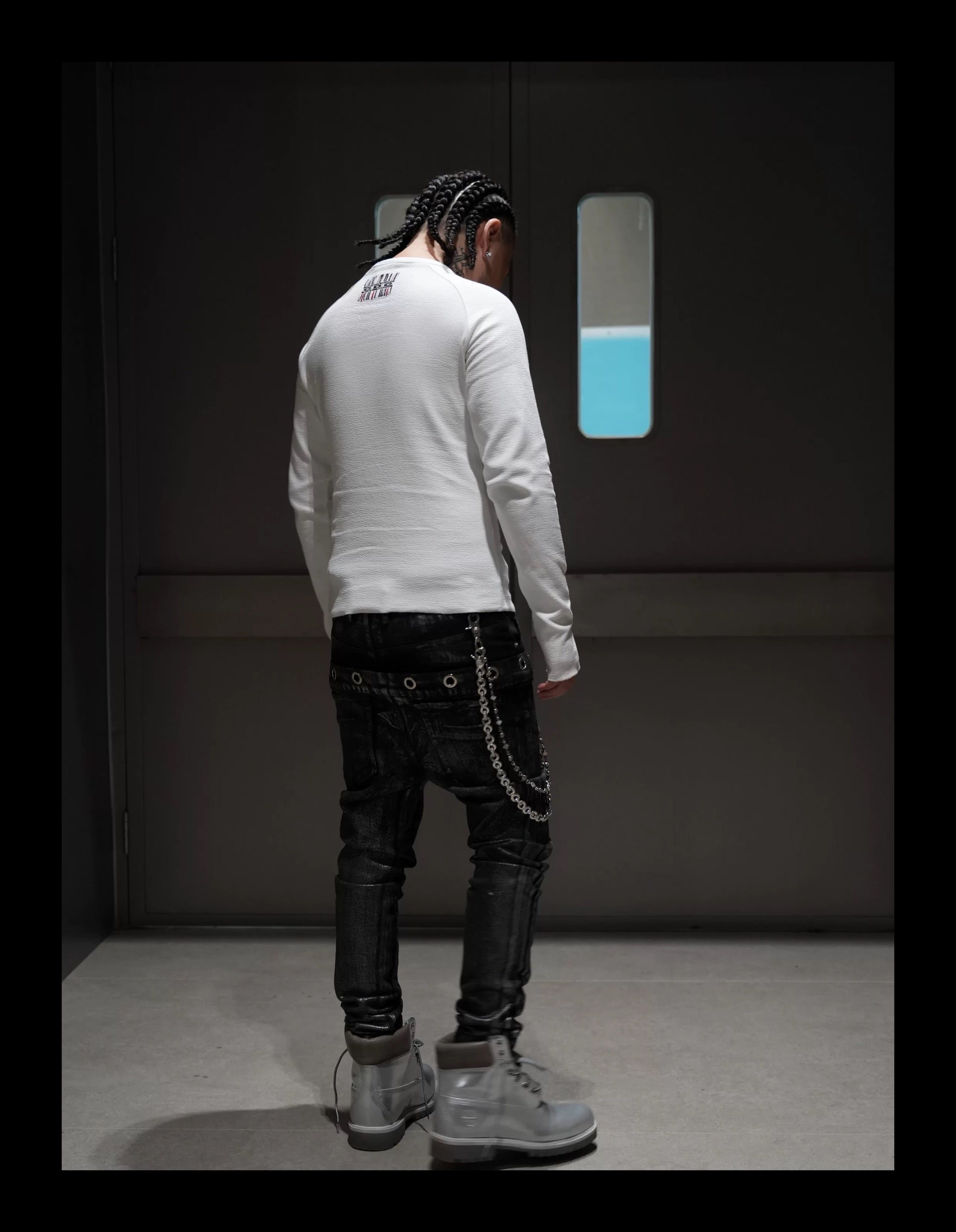 SICK IT RAIN ボディラインフィット ロングスリーブT